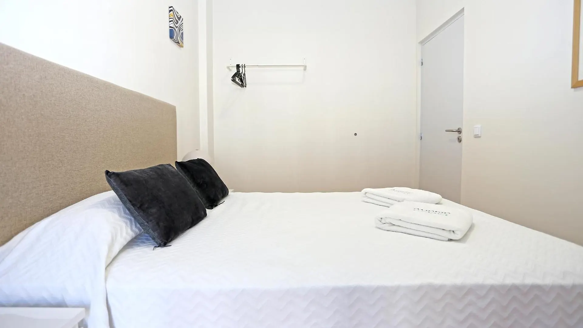 Y - Trindade Sun Guesthouse Lagos