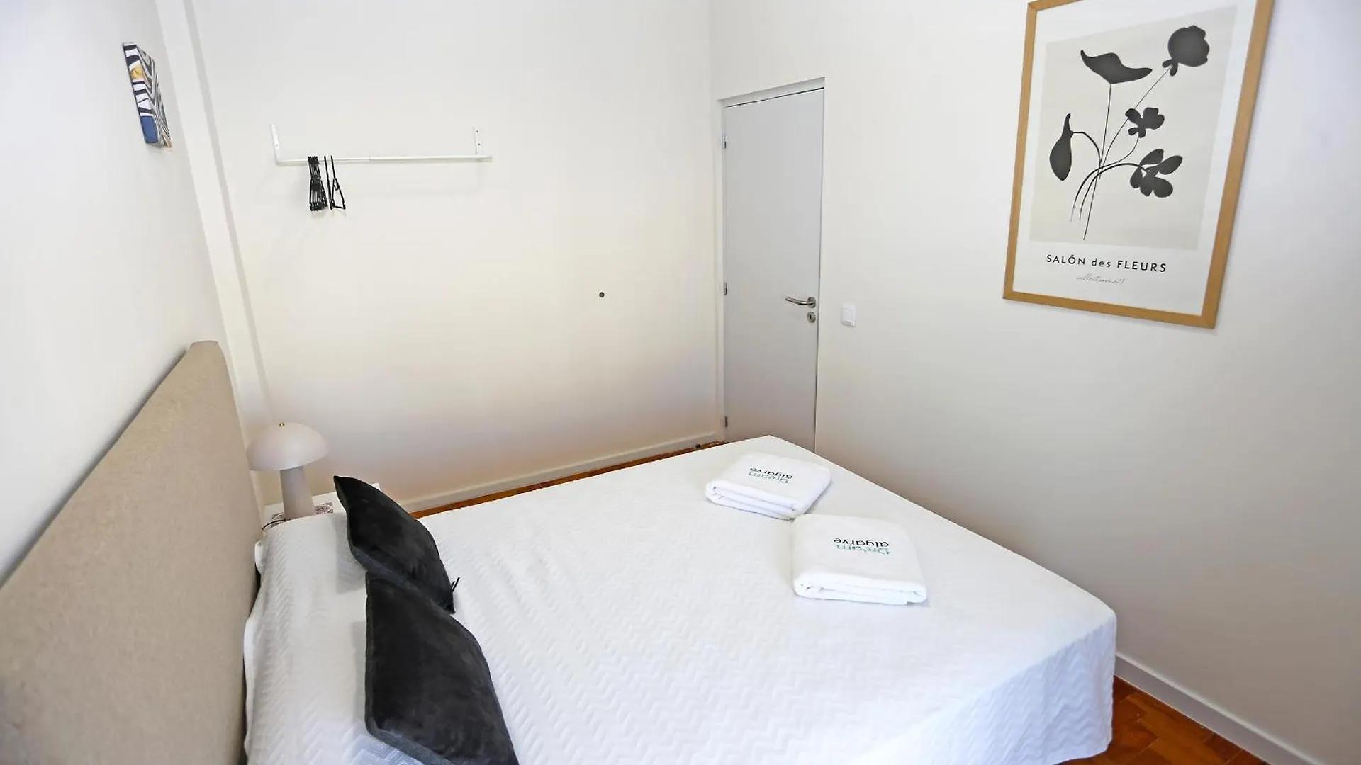 Y - Trindade Sun Guesthouse Lagos Portugal