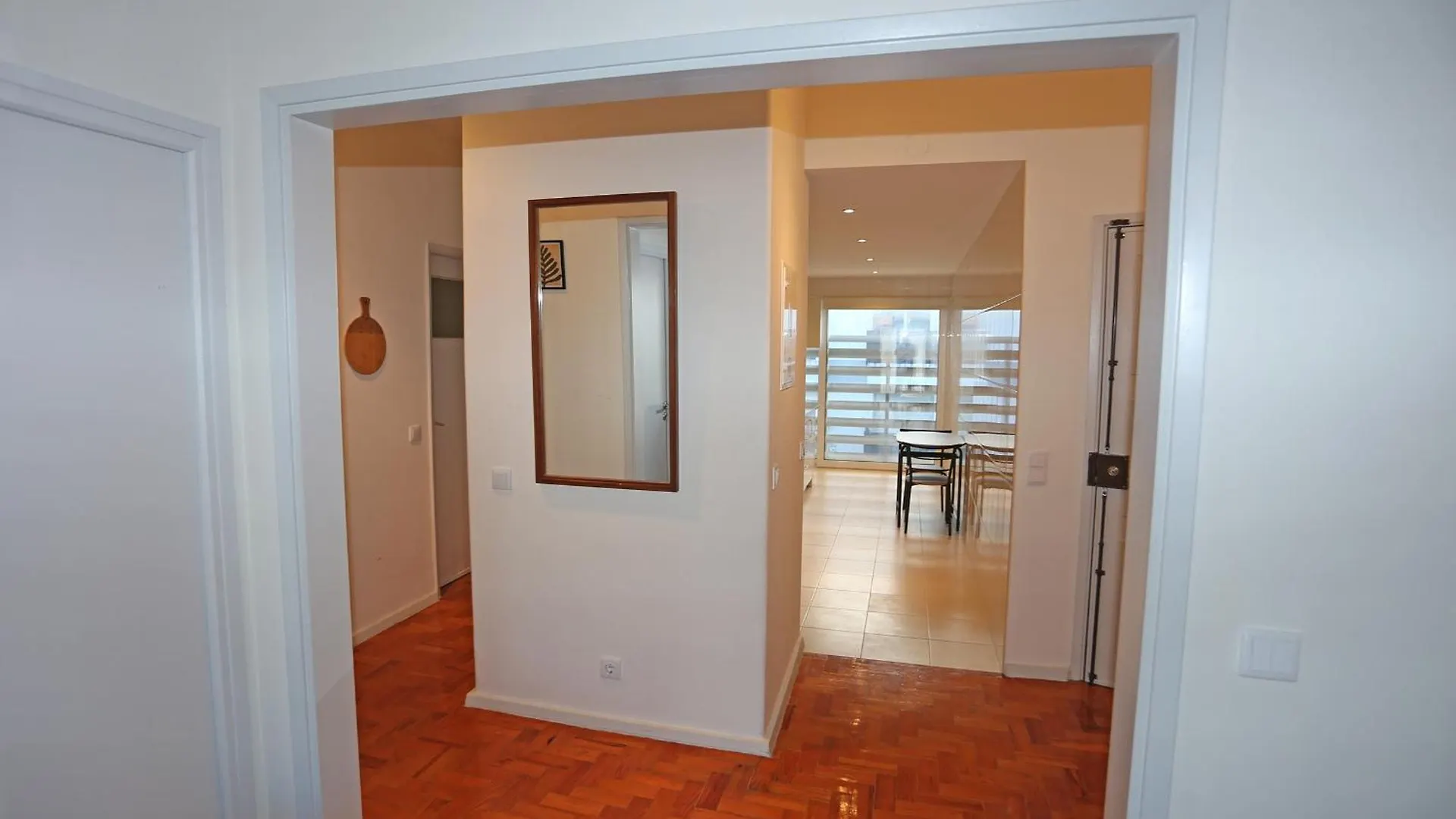 Y - Trindade Sun Guesthouse Lagos