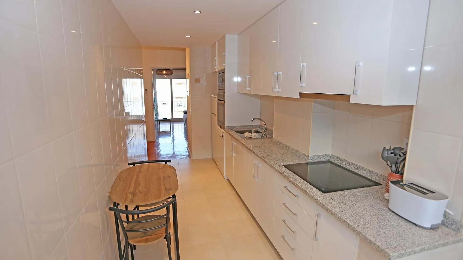 Y - Trindade Sun Guesthouse Lagos 0*,